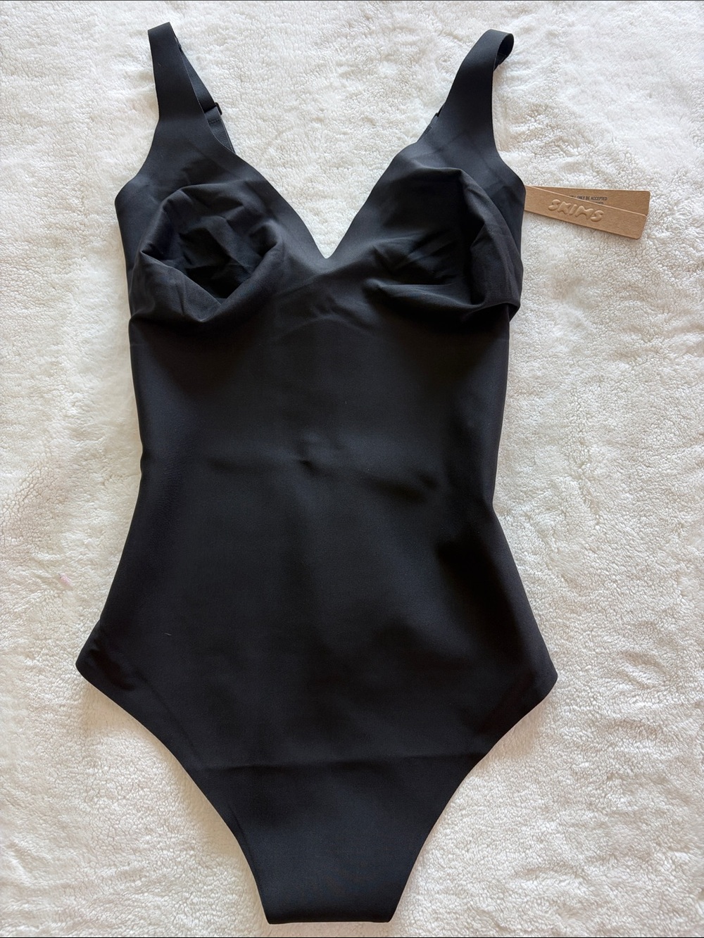 NWT SKIMS Unlined Plunge Thong Bodysuit - Onyx Black- XL